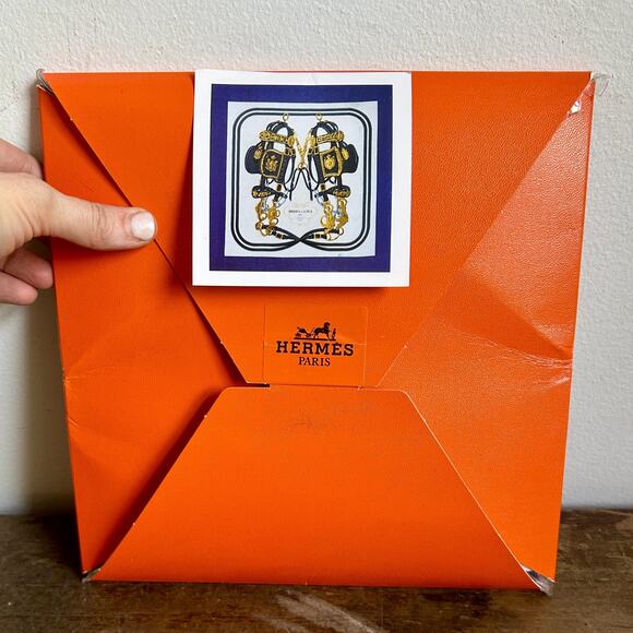 Vintage Hermès Brides de Gala Silk Scarf, Navy 35in x 35in with Original Box - Picture 3 of 7